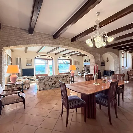 Dream House - Con Giardino E Piscina Villa